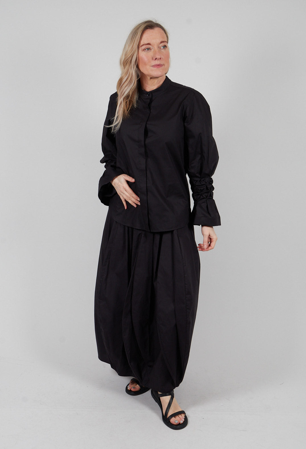 Honeycomb Cuff Shirt in Nero