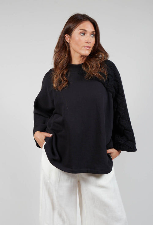 Phoenix Contrasting Boxy Pullover in Nero