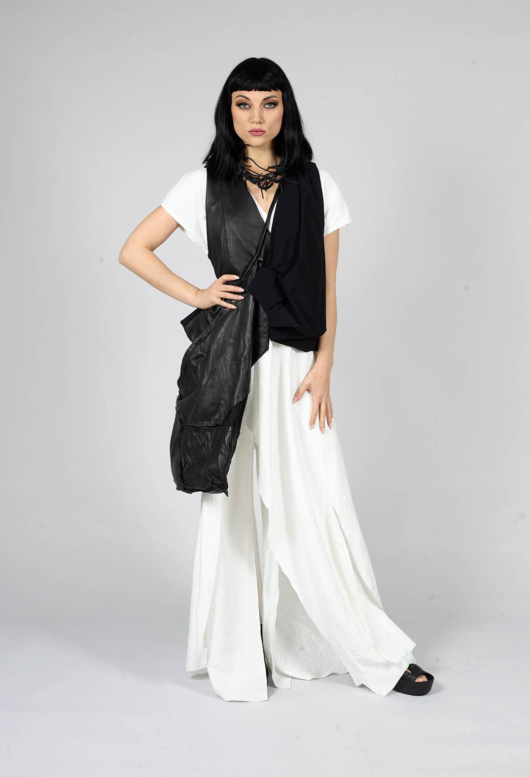 Vala Top in White