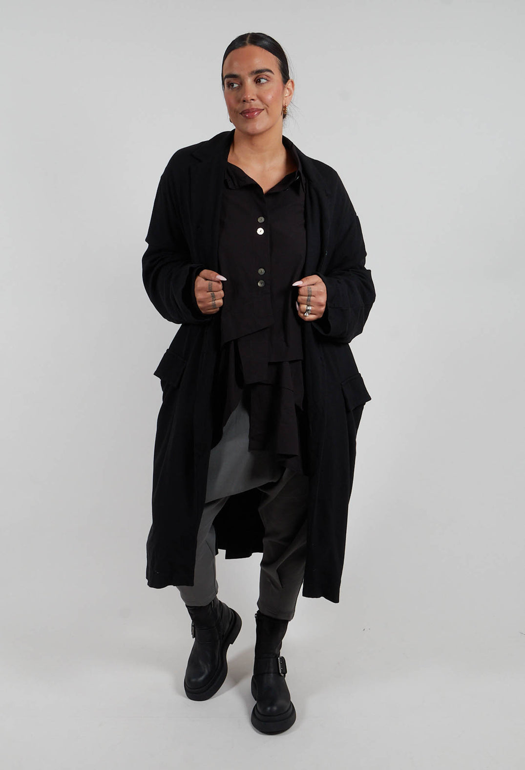 Donso Long Jacket in Black