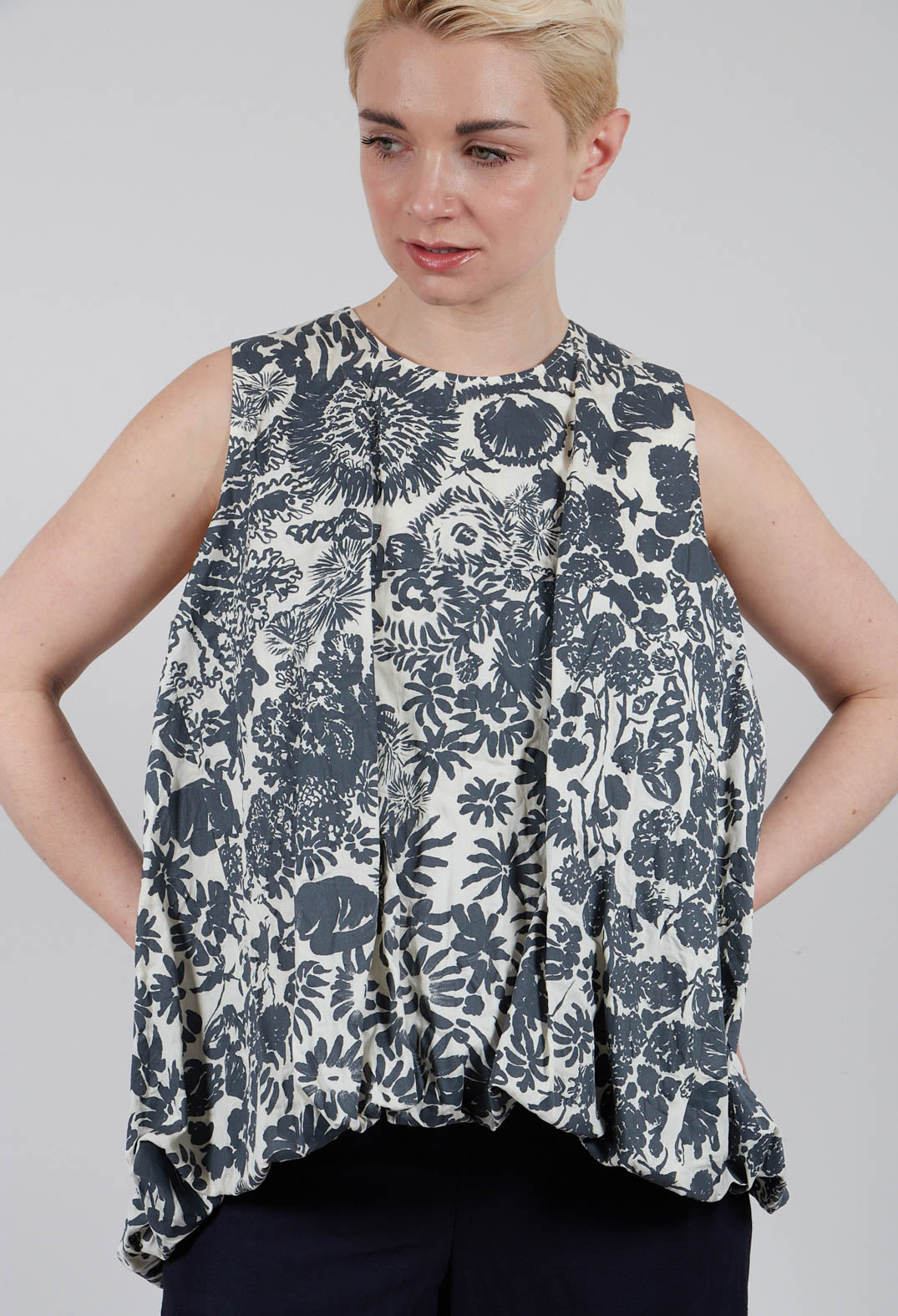 Inni Top in Anthrazite
