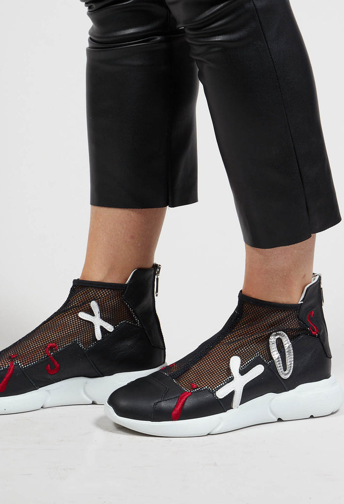Chunky Slip On Trainers in Bianco / Sabbia / Melograno / Nero