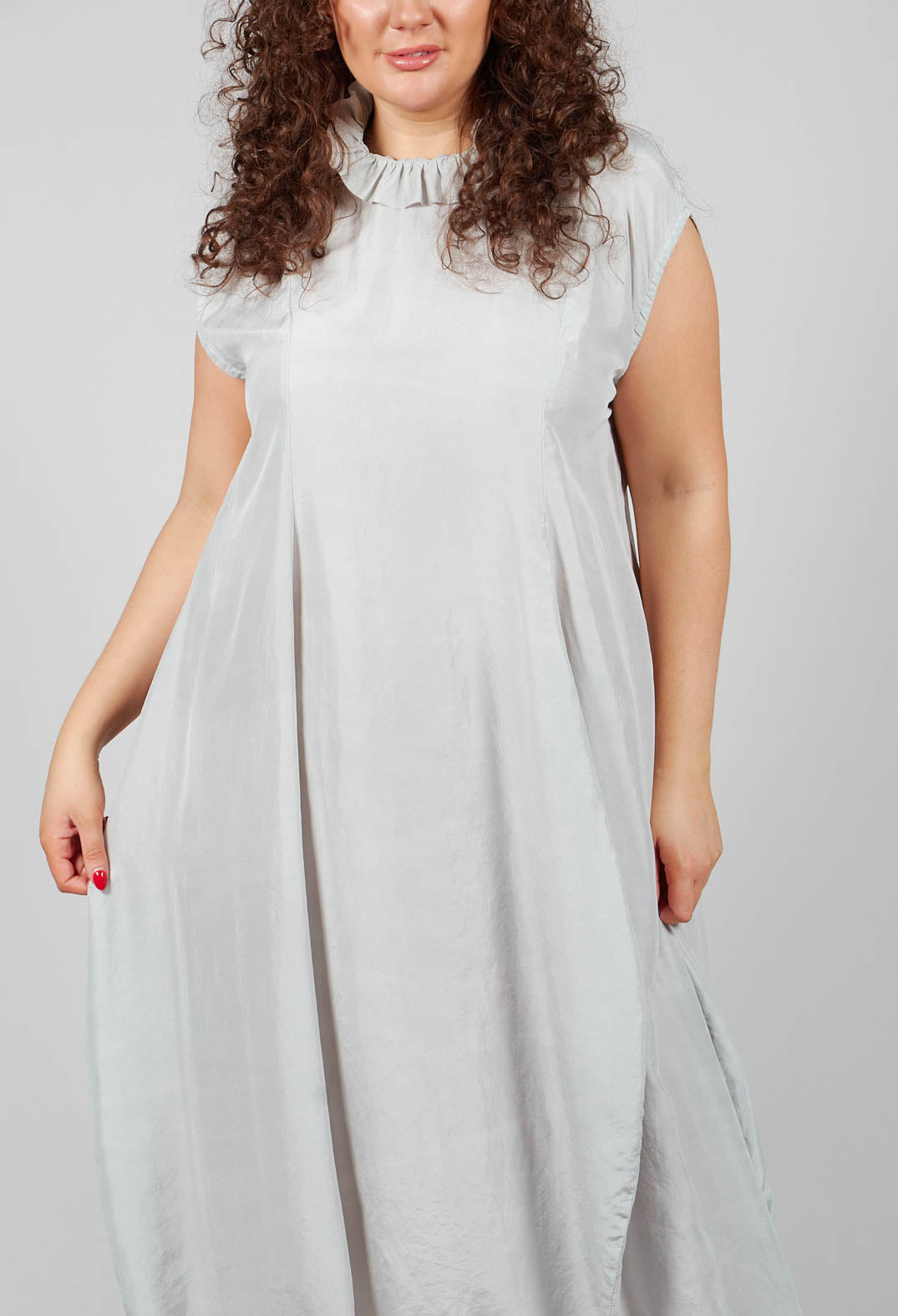 Jahrest Dress in Pilz