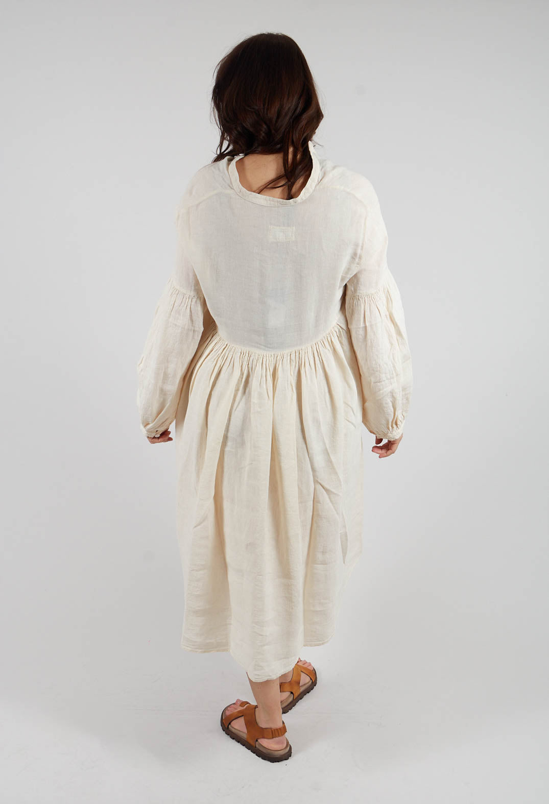 Kameli Dress in Sand