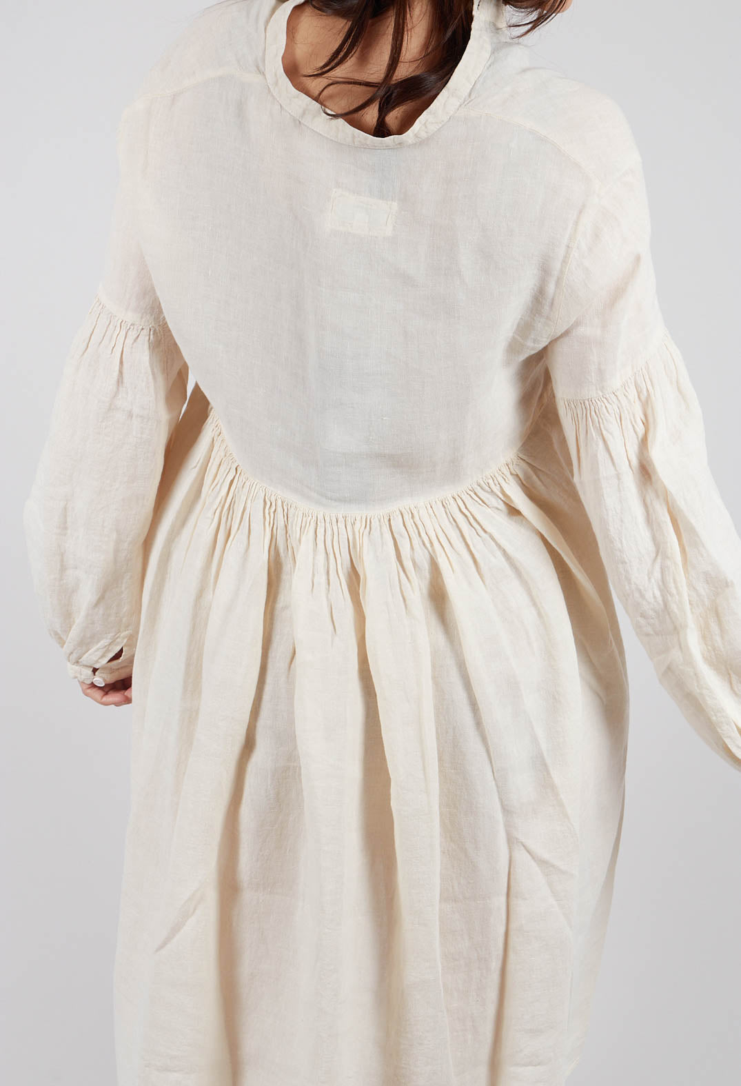 Kameli Dress in Sand