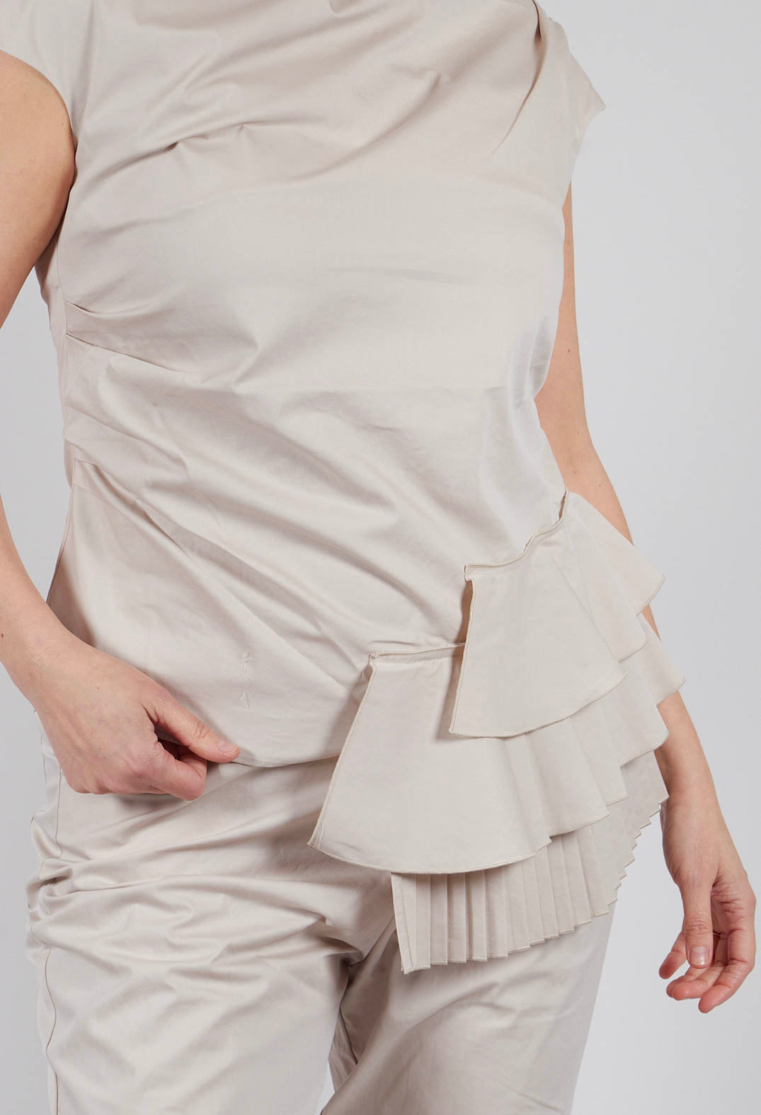 Kiki Top in Beige