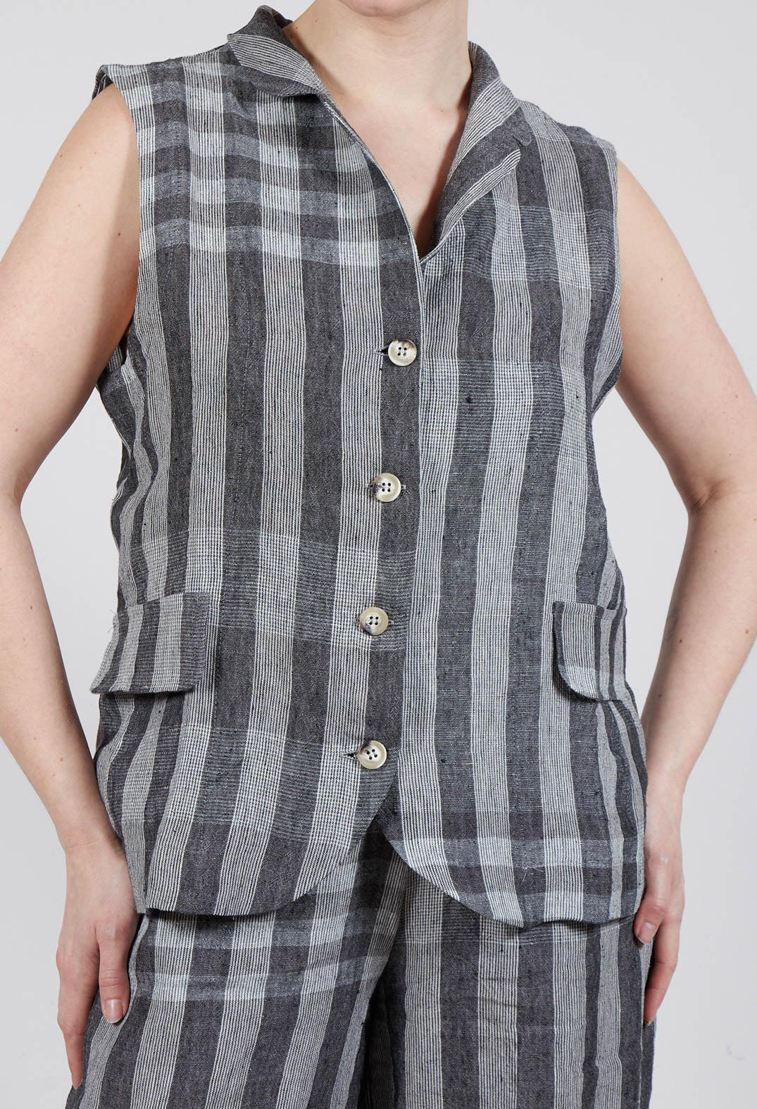 Kimchi A Gilet in Nero
