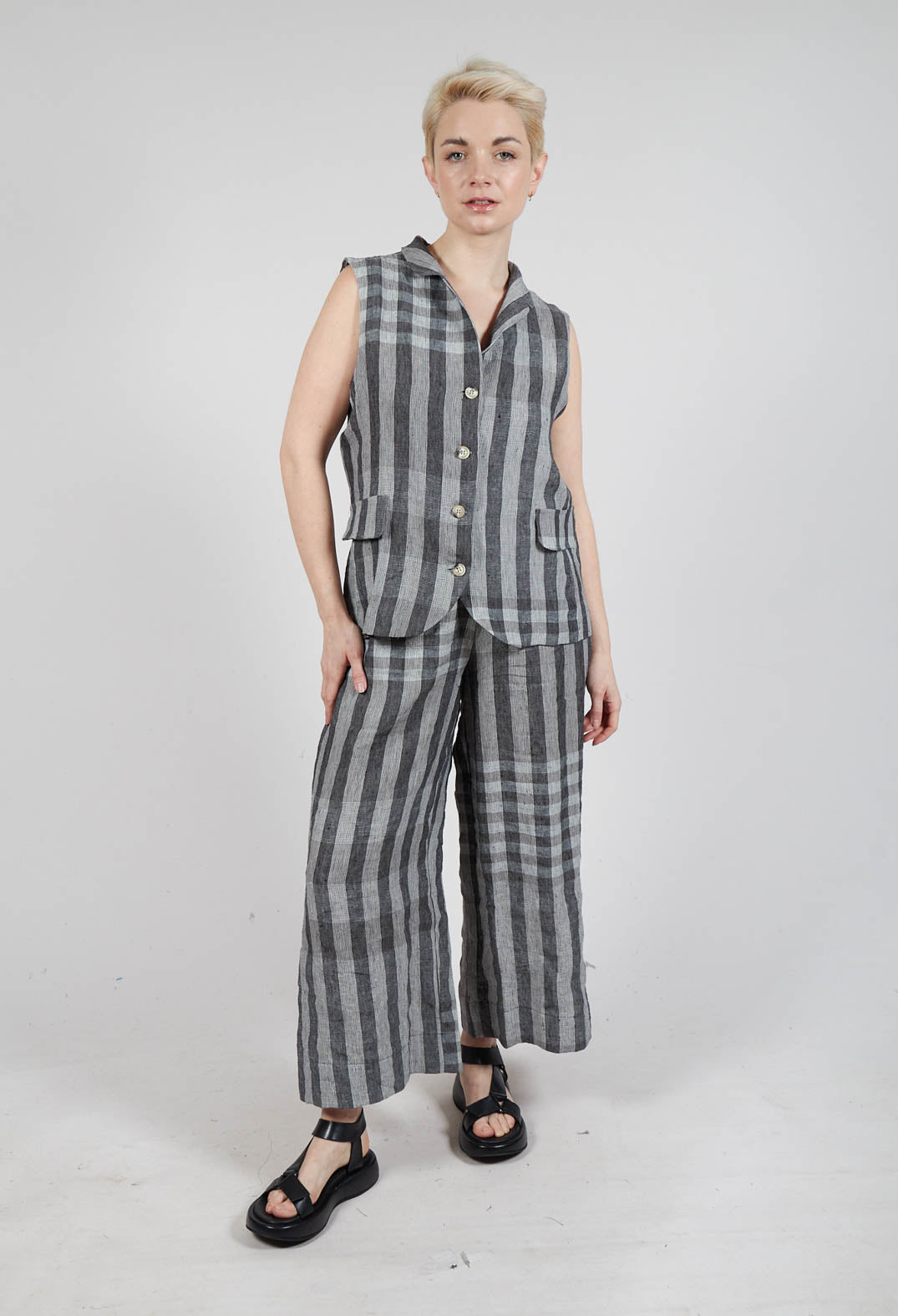 Kimchi A Gilet in Nero