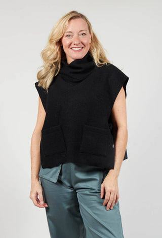 Koe Top in Black