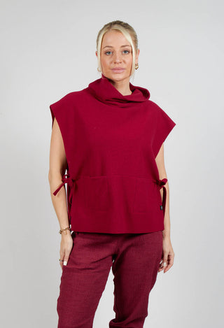 Koge Top in Scarlet