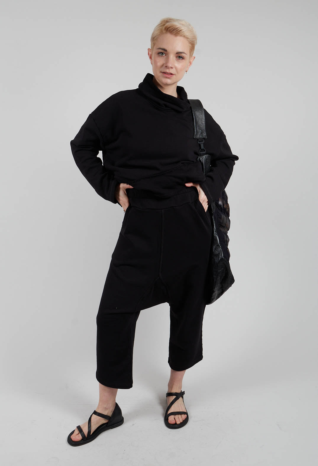 Kurt Pants in Black