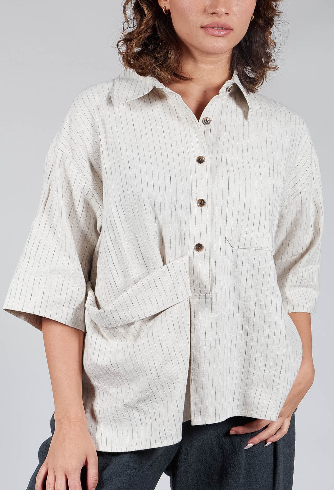 3/4 Sleeved Shirt with Statement Pocket in Ivory Stripe