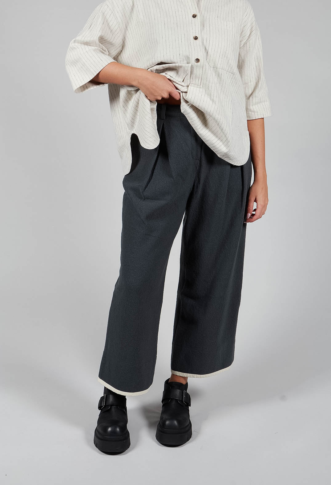 Pleated Trousers with Contrast Lining in Blue Grey