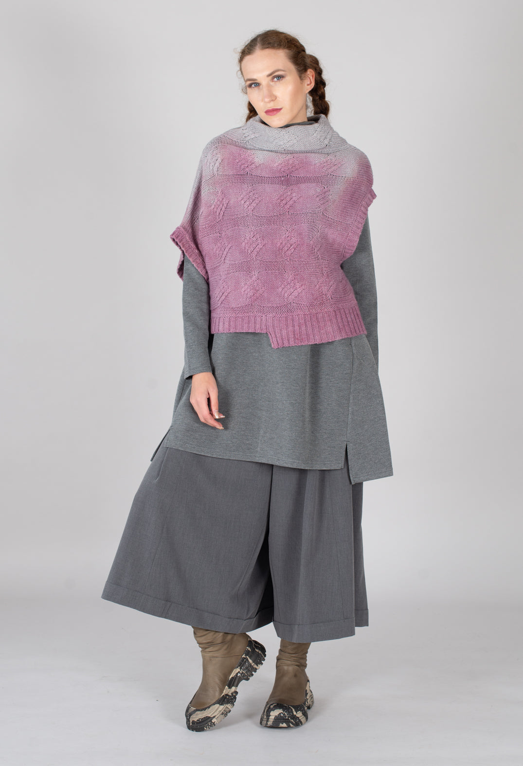 Short Sleeve Knitted Jumper in Pink