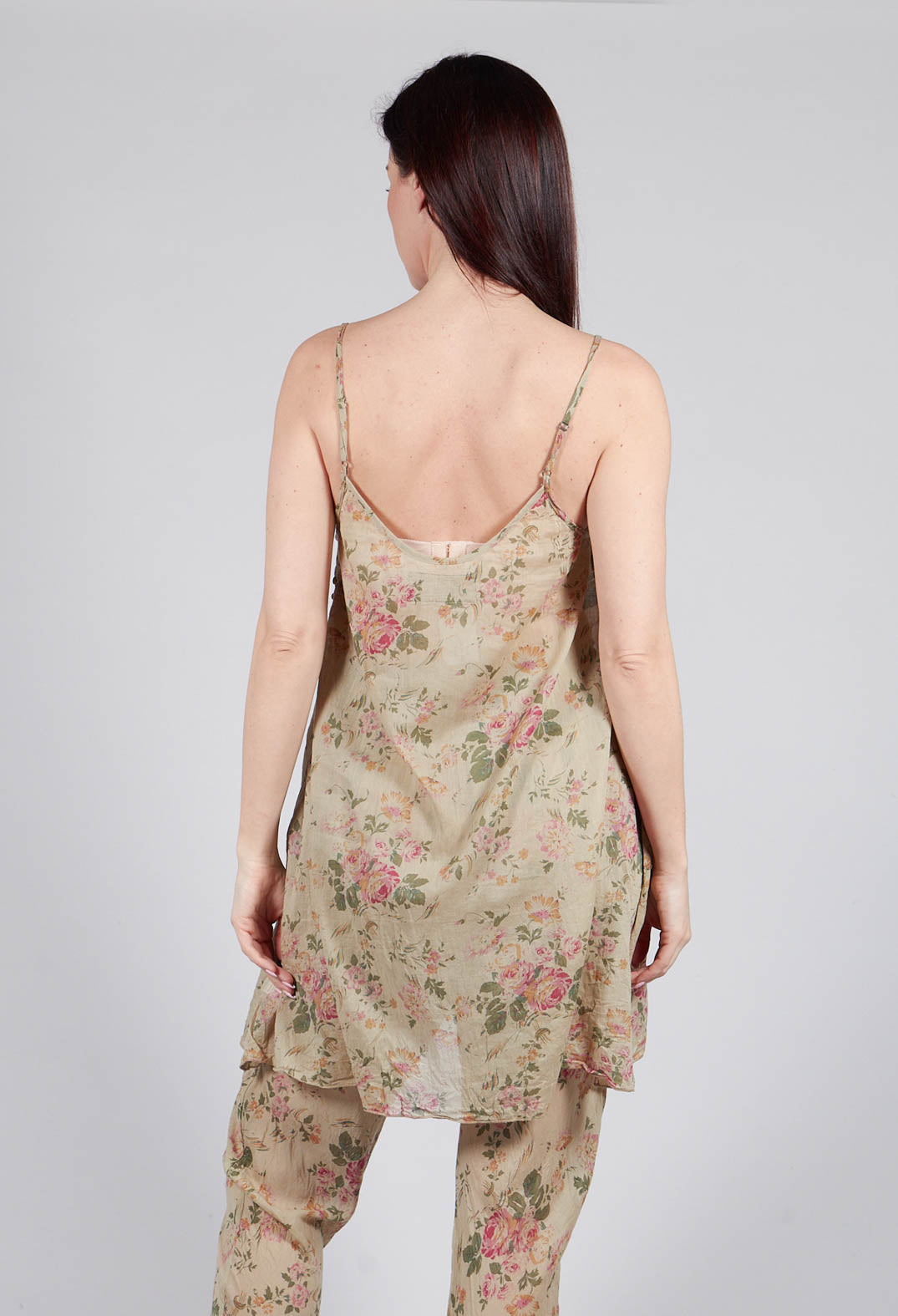 Lea Top in Almond Flowers