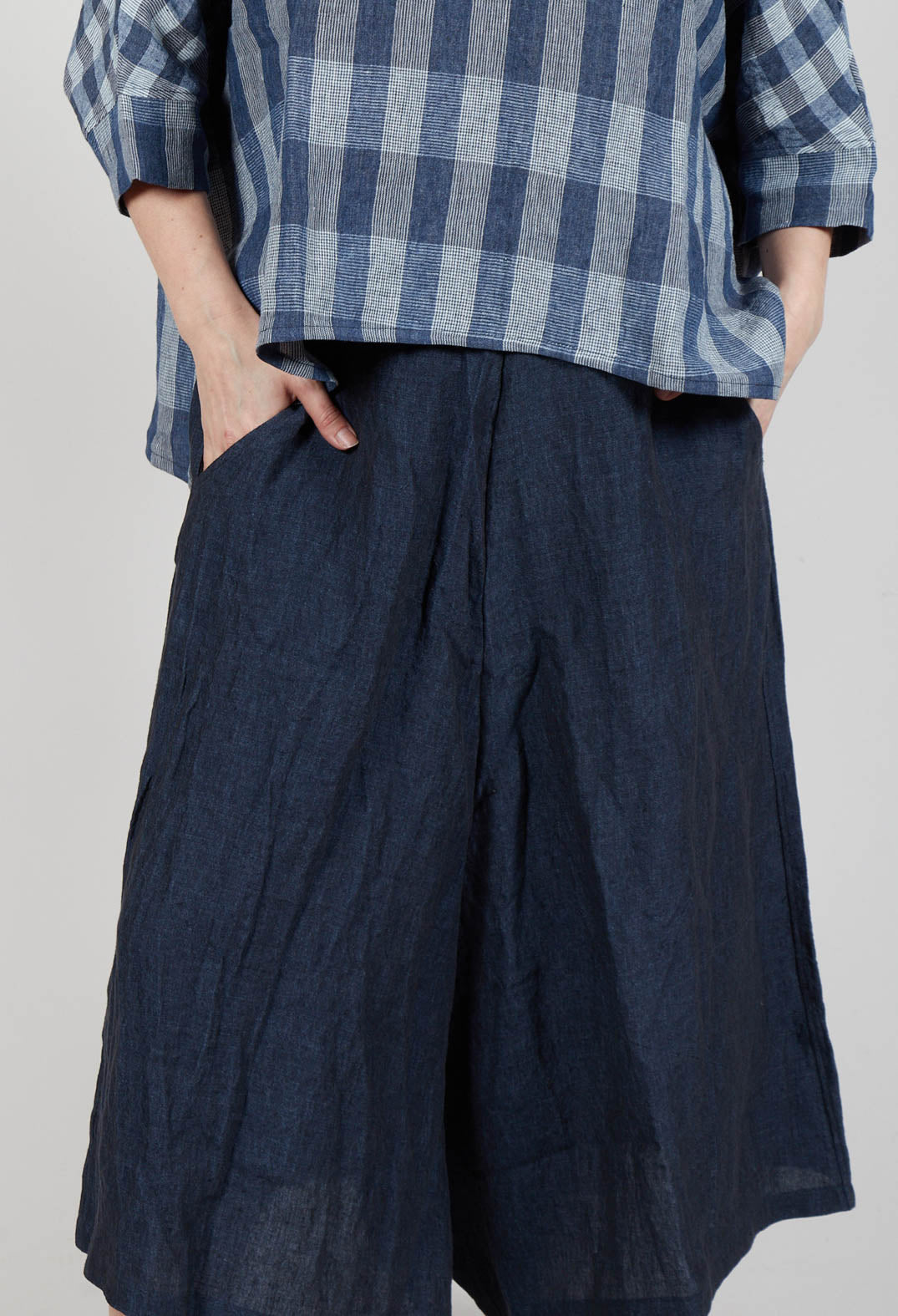 Lepre A Trousers in Blu