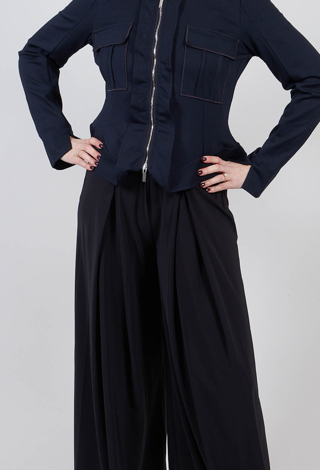 Diminsh Trouser in Jet Black