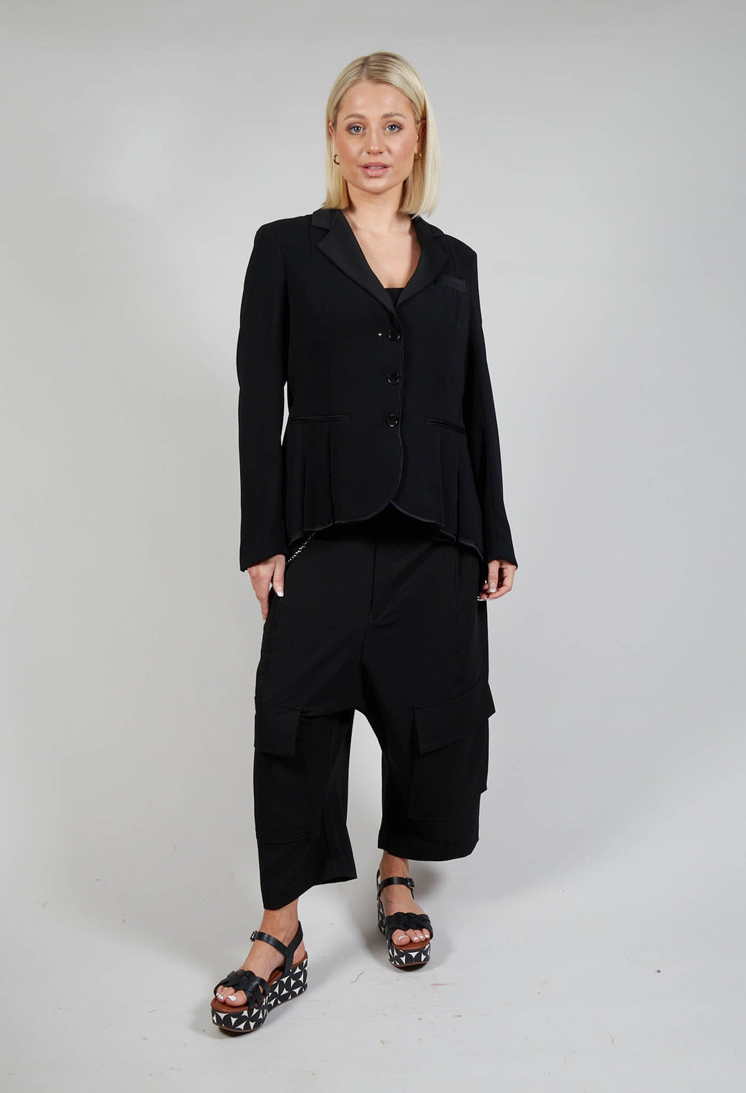 Liaison Jacket in Black