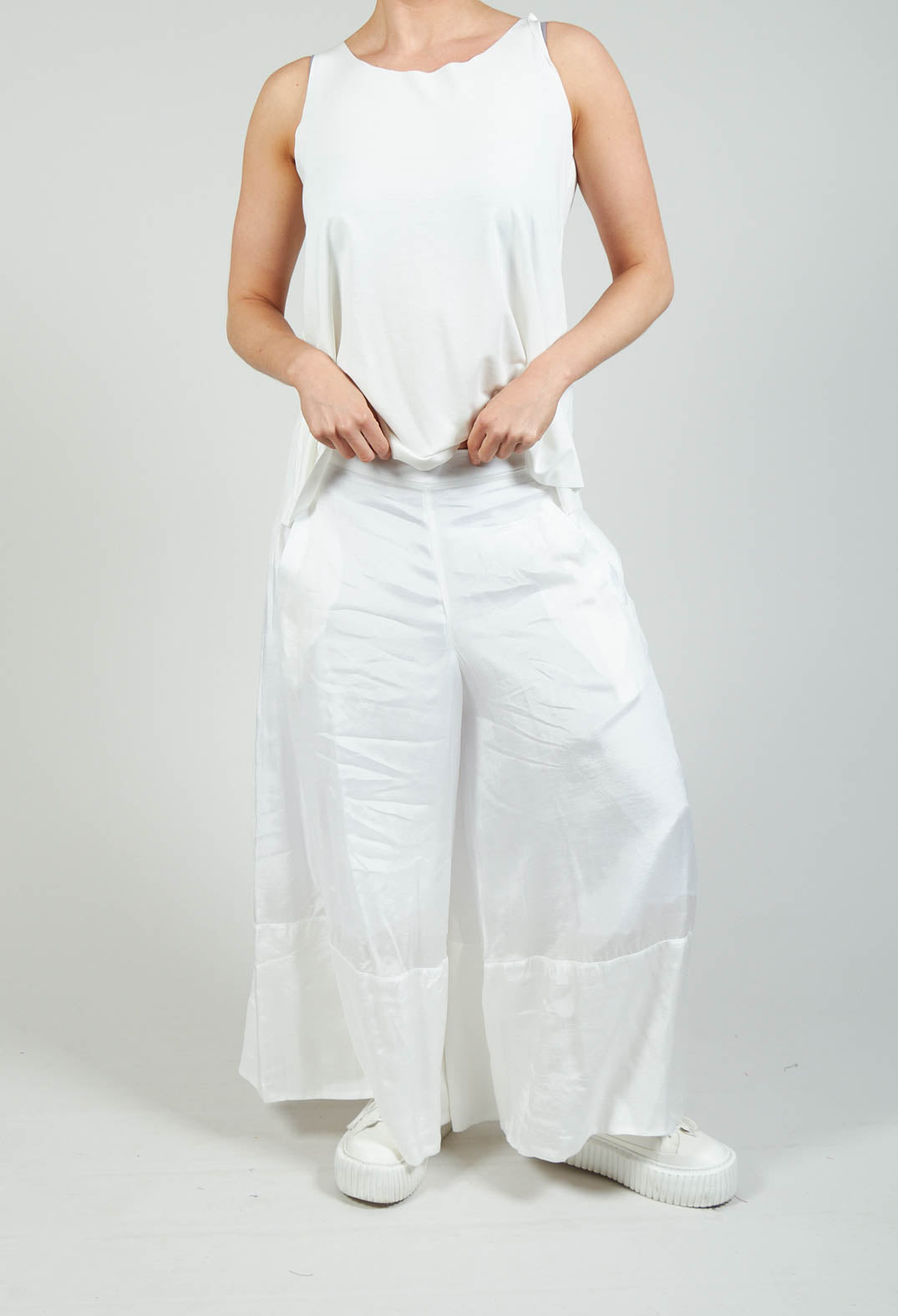 Lightwear Culottes in White