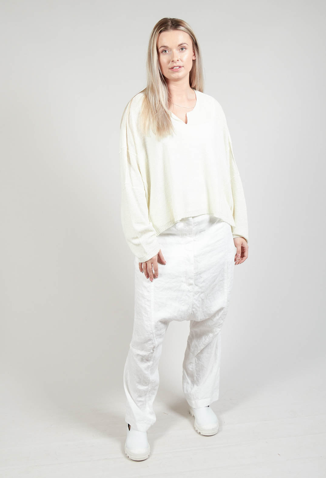 Lightwear Jumper in Lilly 10% Cloud