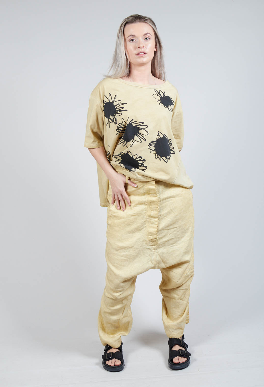 Linen Crease Trousers in Wax Cloud