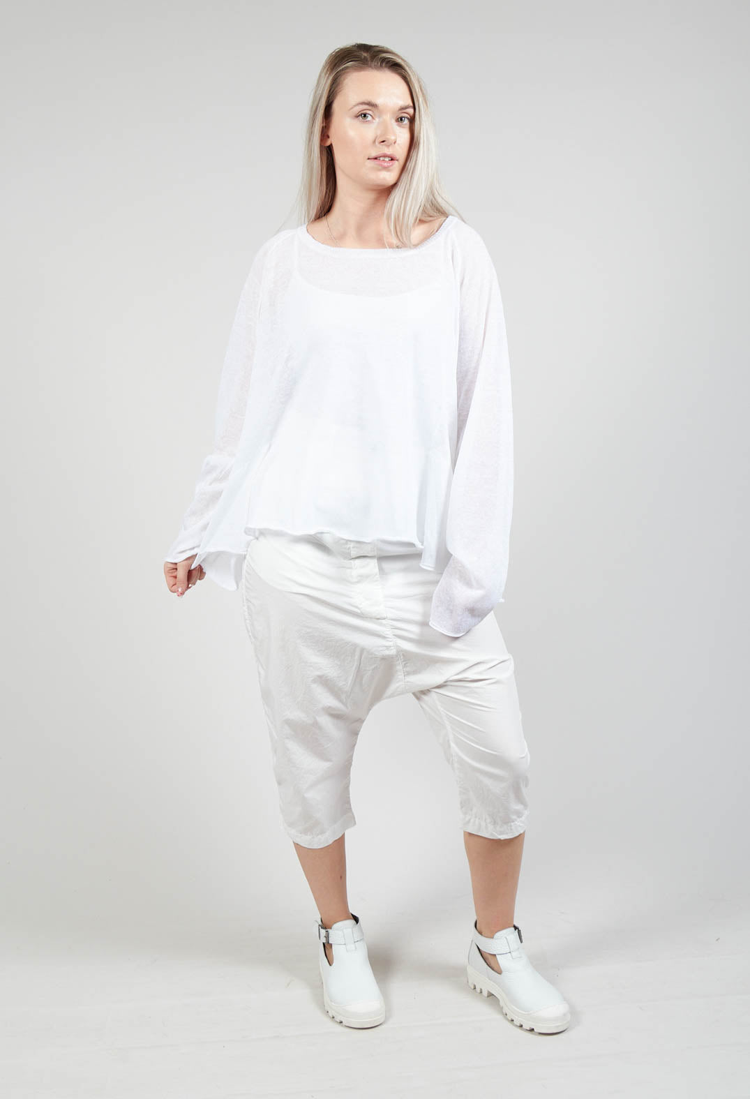 Linen Pullover in White