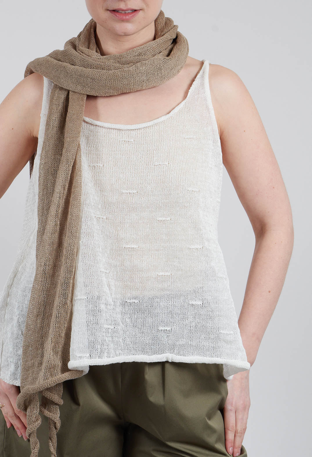 Linen Vest Top in Bianco