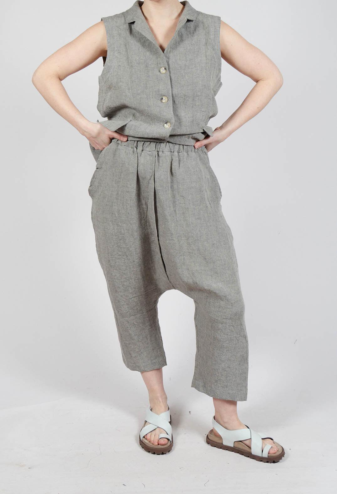 Lippia A Trousers in Grigio