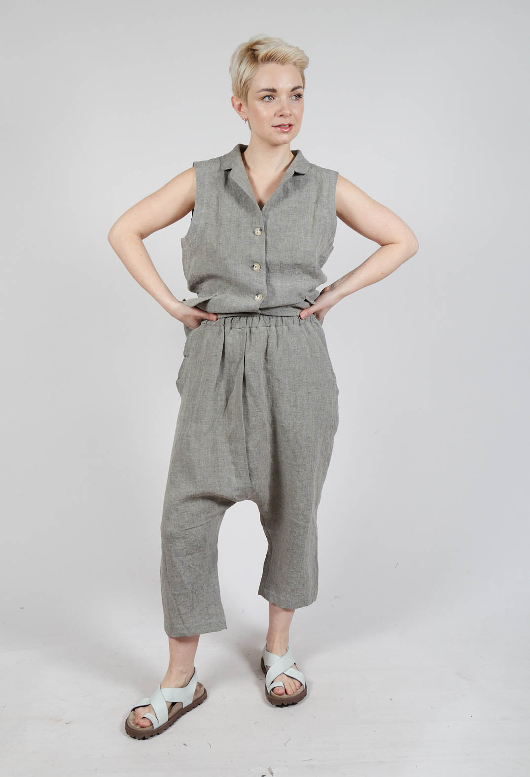Lippia A Trousers in Grigio