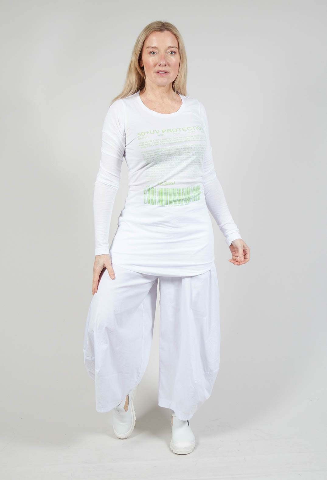 Long Sleeve Jersey Top with Motif in Lime Print