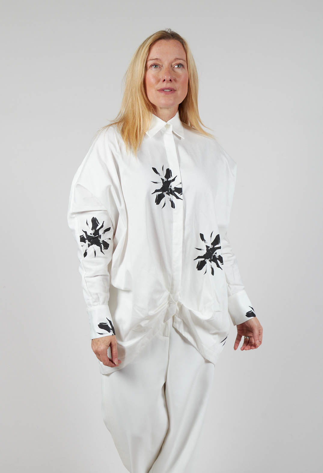 Long-Sleeved Shirt in Bianco