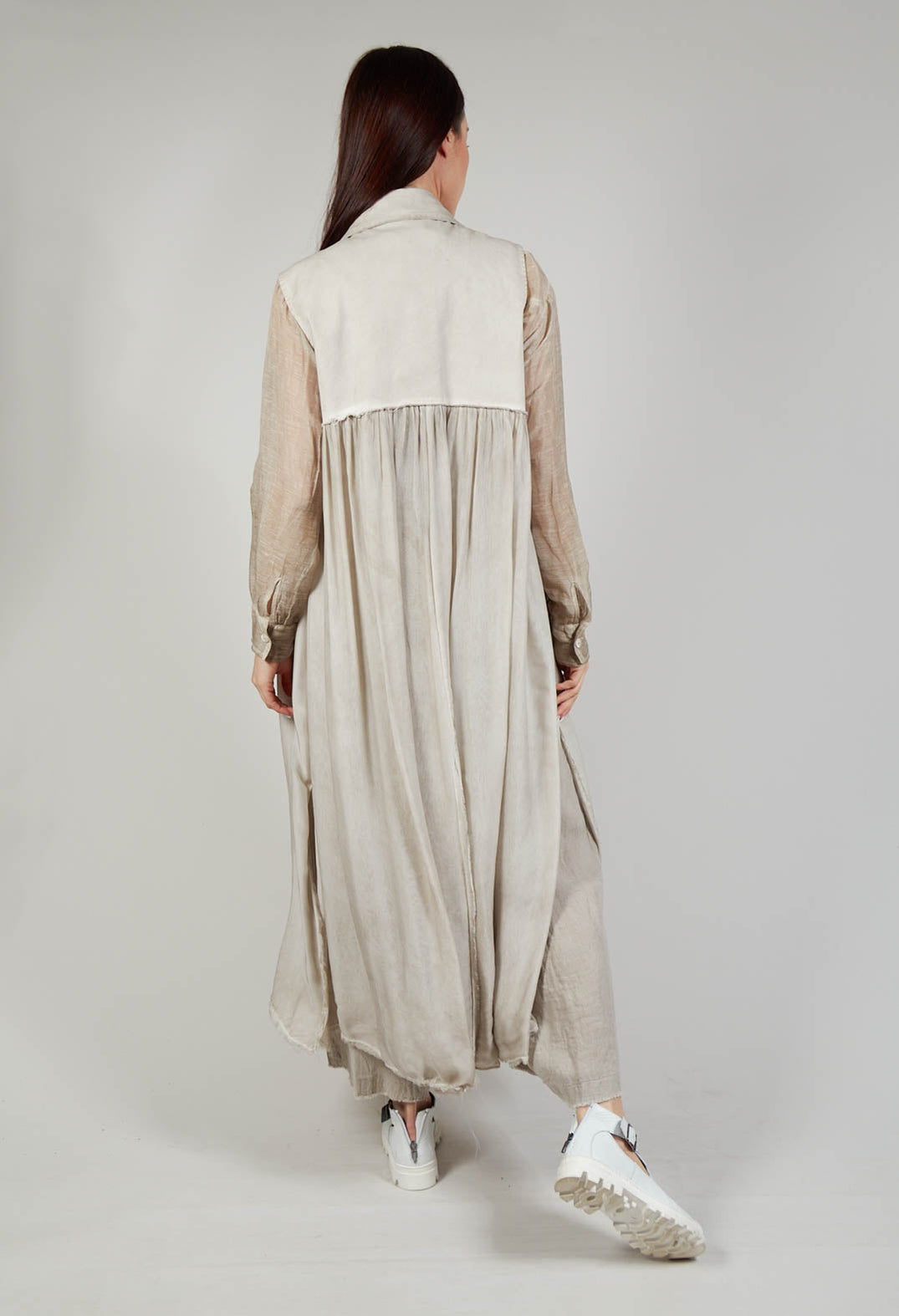 Long Sleeveless Coat in Contone and Viscosa Seta Desert