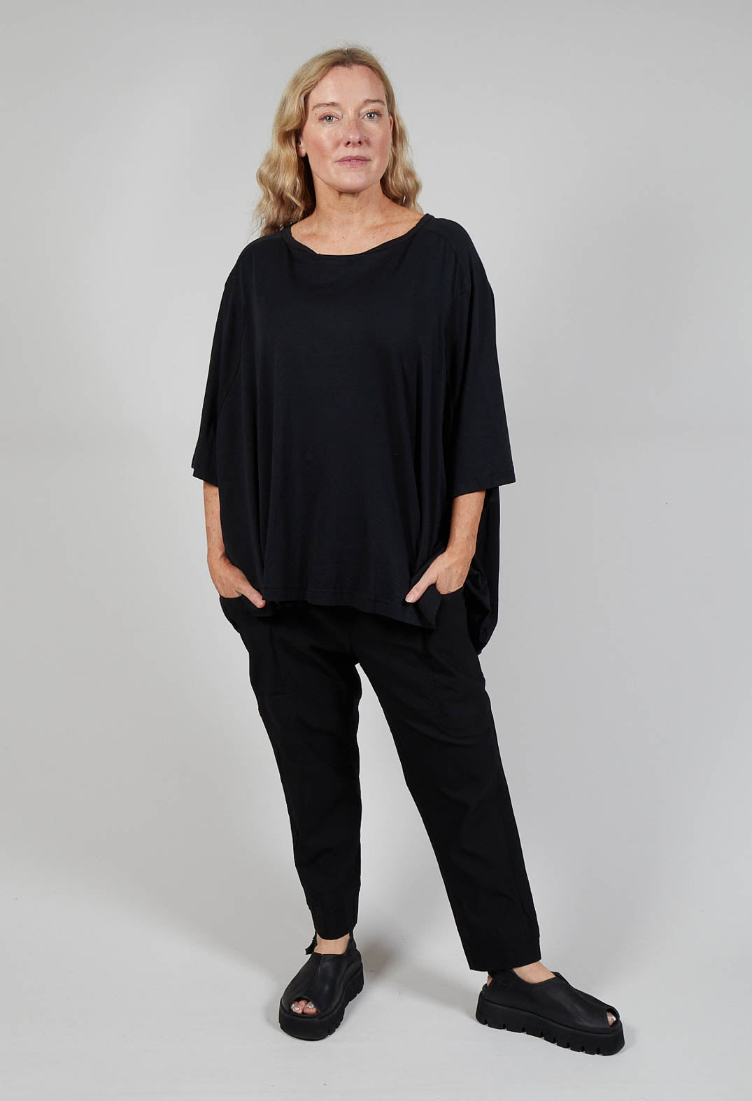 Longline Relaxed Fit Jersey Top in Black