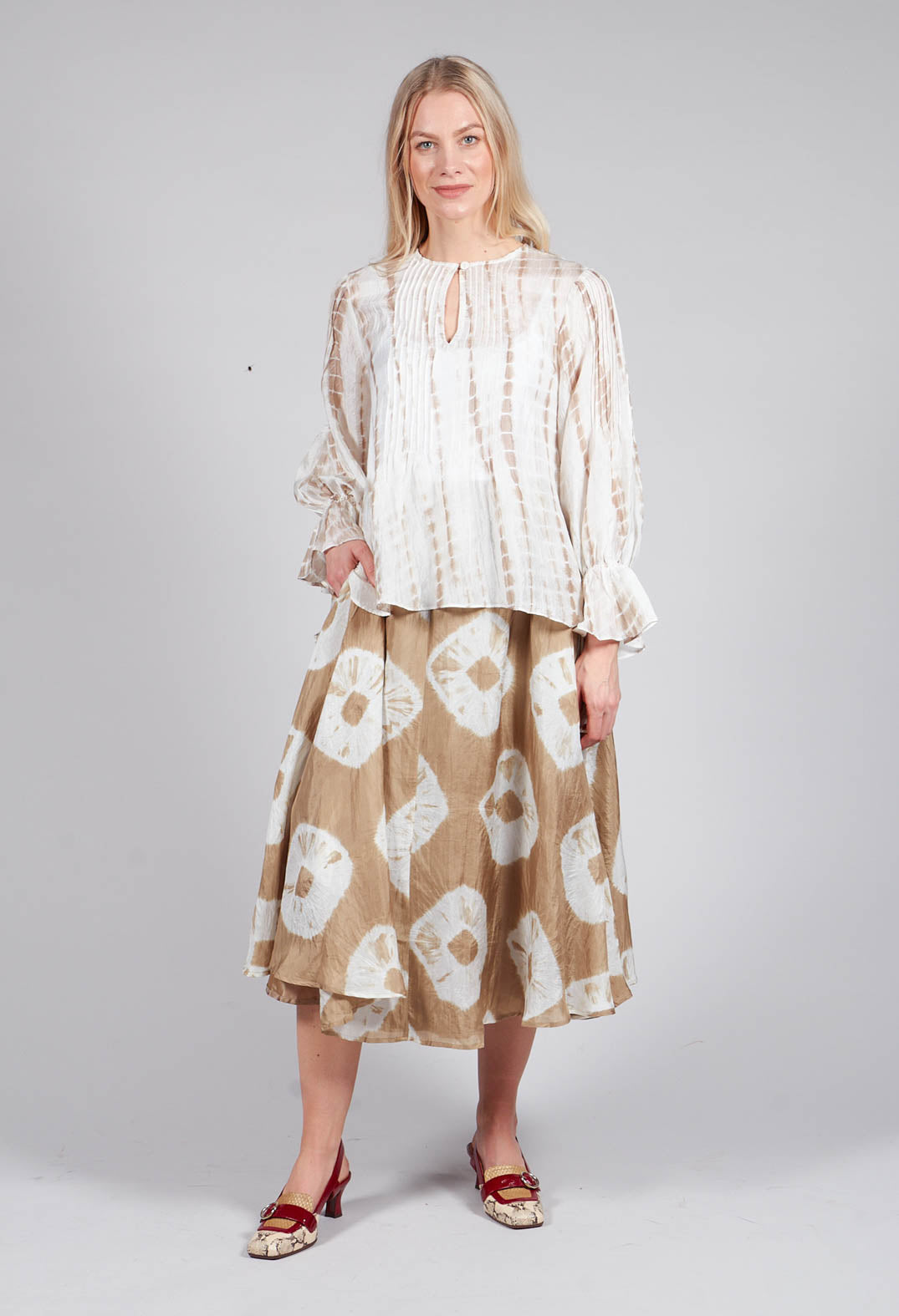 Lotus Skirt in Beige and Cream