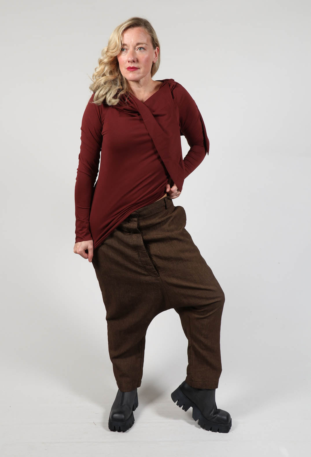 Low Rise Drop Crotch Trousers in Espresso Check