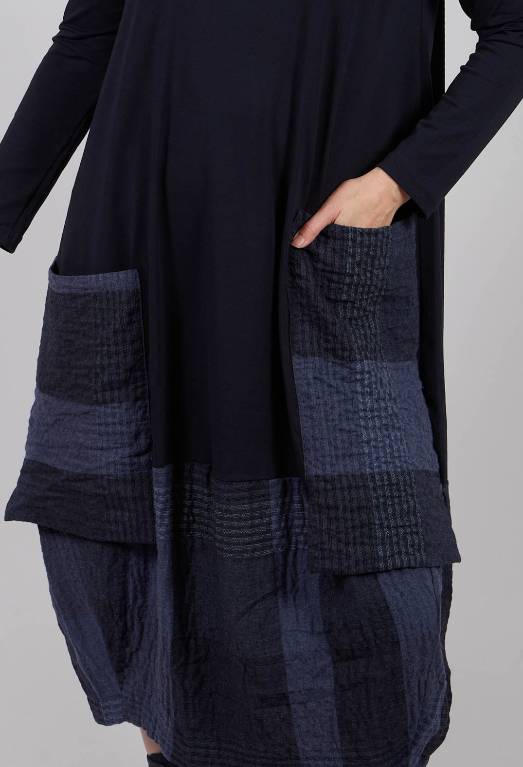 Metti Tsant Check Dress  in Notte