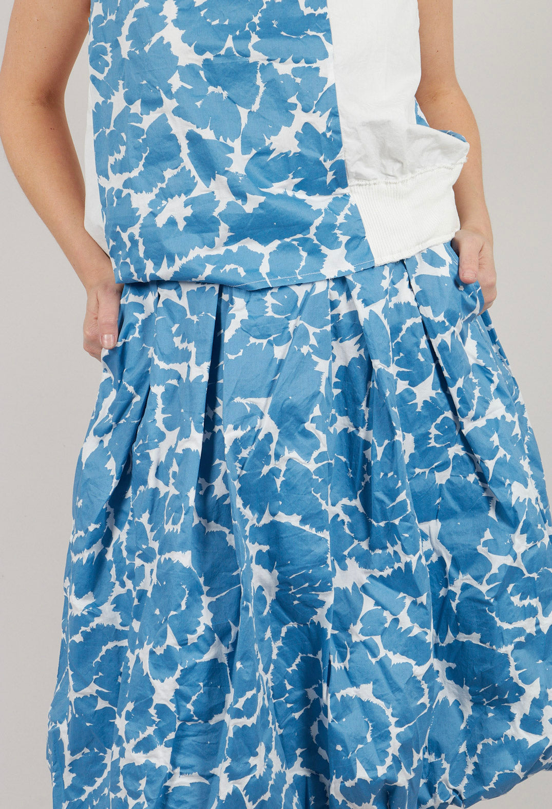 Mid Calf Flower Skirt in Flowers