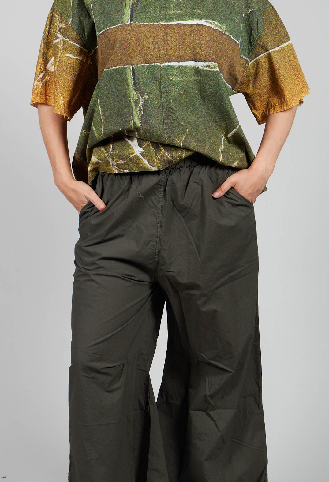 Mismo Trousers in Tea Leaf