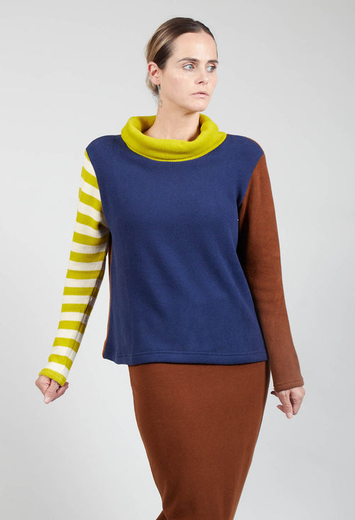 JUMPER WITH CONTRAST BACK MAMA BAKSHI