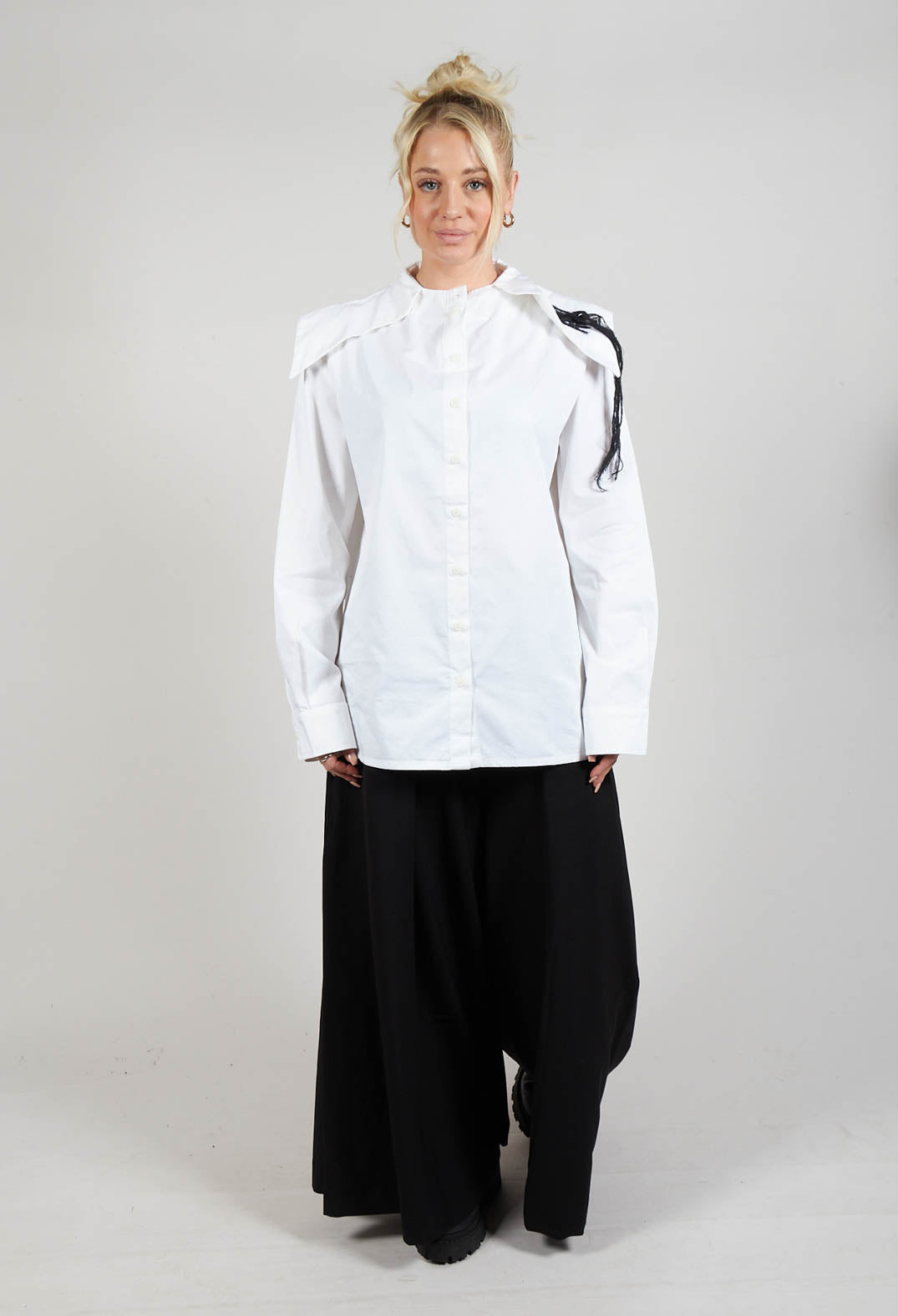 Neutro Shirt in White