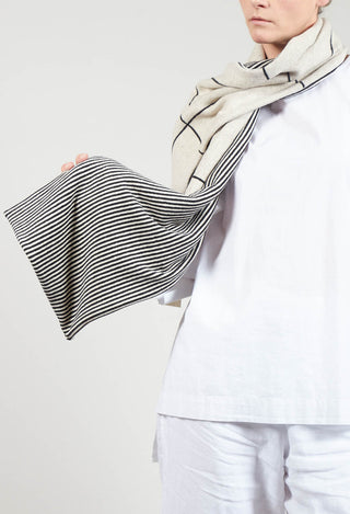 Nule R Scarf in Nero
