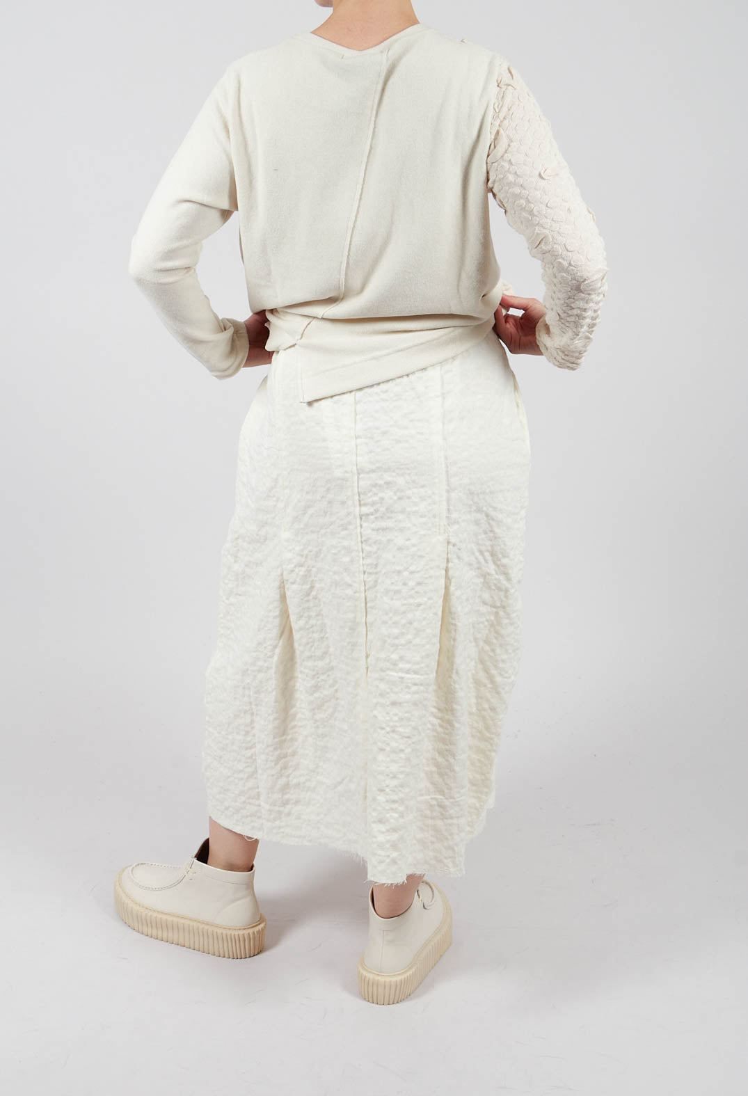 Nuna SU Plain Skirt in Luna