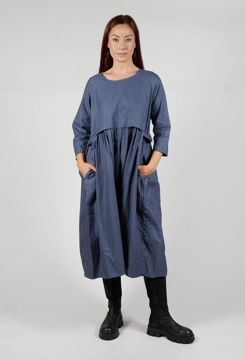 Obendreist Dress in Staub