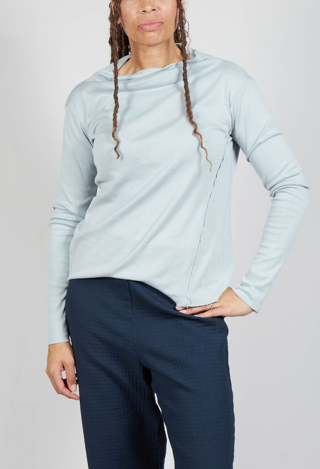 Off The Shoulder Shirt in Ghiaccio