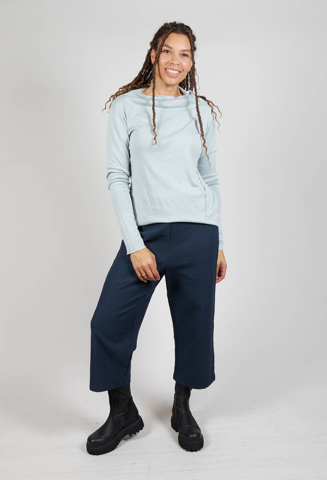 Off The Shoulder Shirt in Ghiaccio