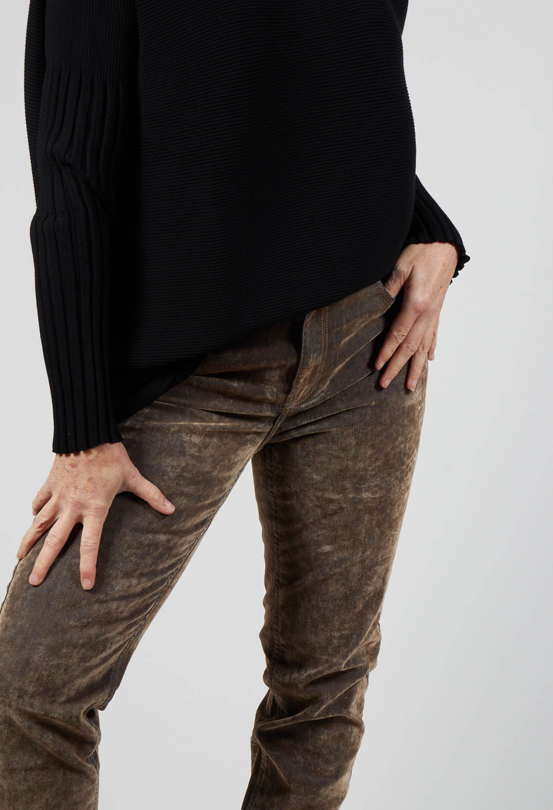 Ola Trousers in Nutmeg