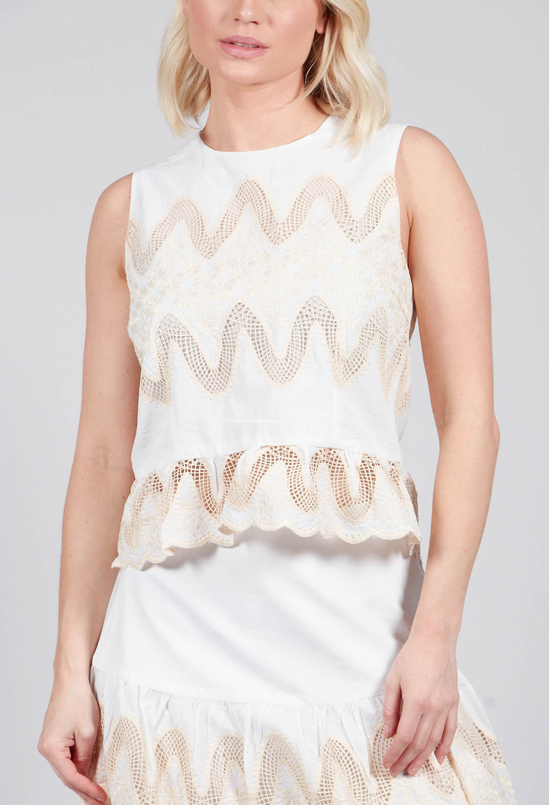 Onxy Top in Blanc