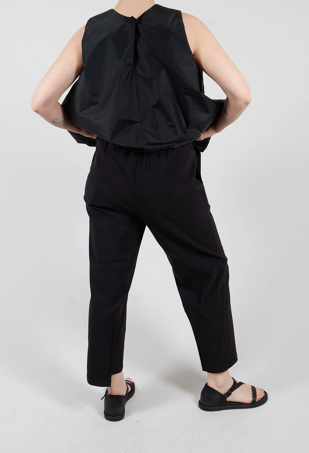 Opik Pants in Black
