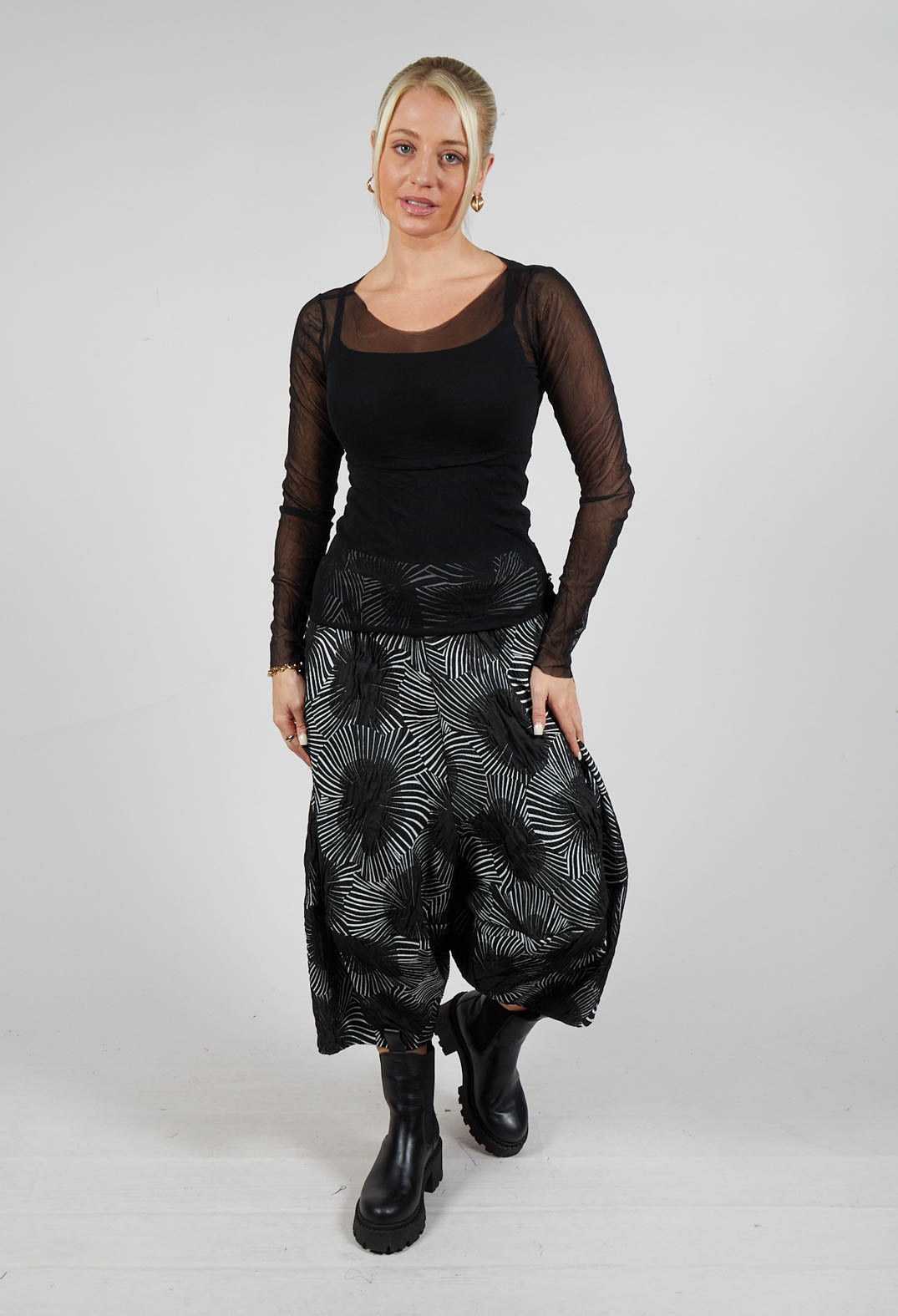 Or Top in Black