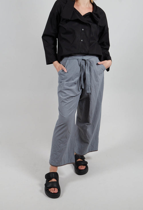 Wide Leg Trousers with Tie Waist in Vernil